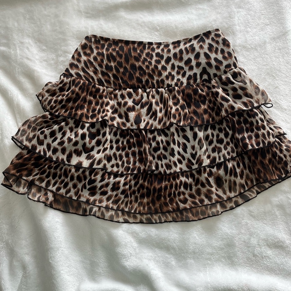 Ruffle Skirt Leopard Print Double Lined brand: siren lily - size S/M -